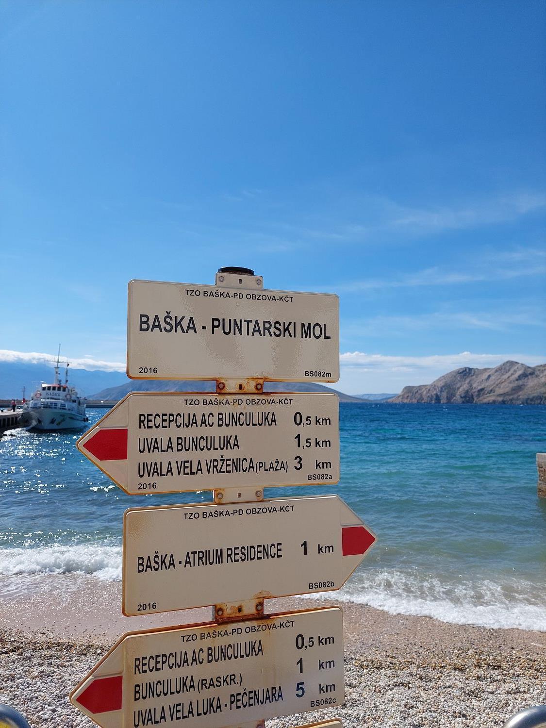 Erste Reihe Zum Meer Baška Buitenkant foto